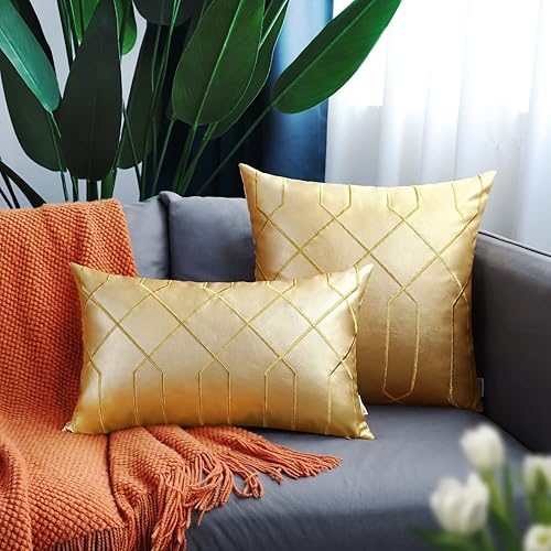 Miniatura 3 de BRAWARM Fundas de almohada de cuero 20 x 20 pulgadas - Juego de 2 fundas de almohada de cuero sintético dorado - Fundas de almohada decorativas con