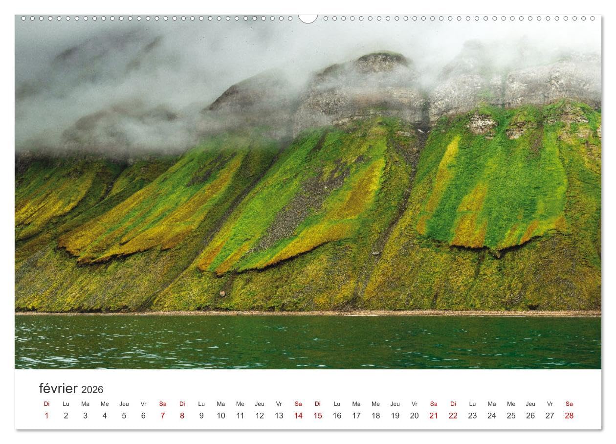 L'été sur les îles Svalbard (Calendrier mural 2026 DIN A2 vertical), CALVENDO calendrier mensuel: Glaciers, mousse et maisons colorées