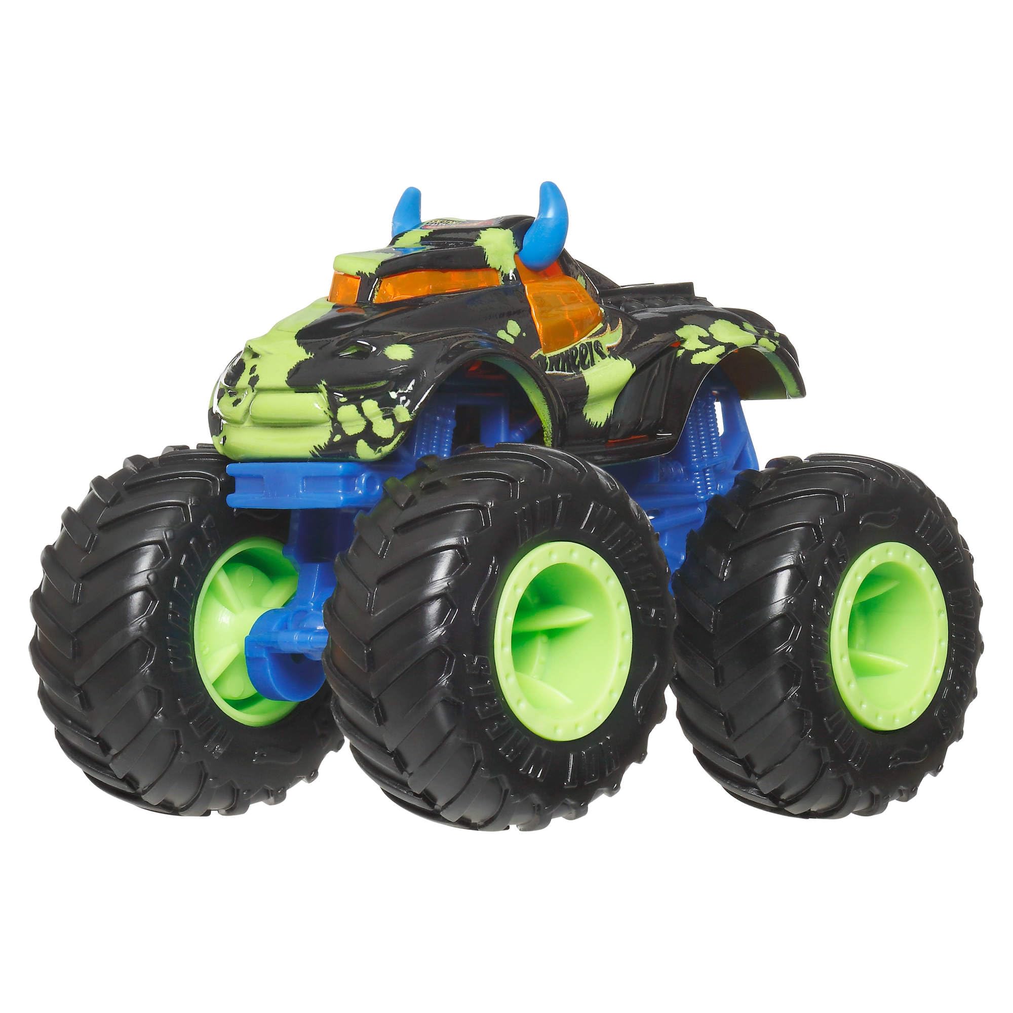 Hot Wheels - Set 4 Monster Trucks, confezione da quattro veicoli in scala 1:64 con ruote giganti e design da urlo, ispirati ai personaggi della serie, 3+ anni, JJT67