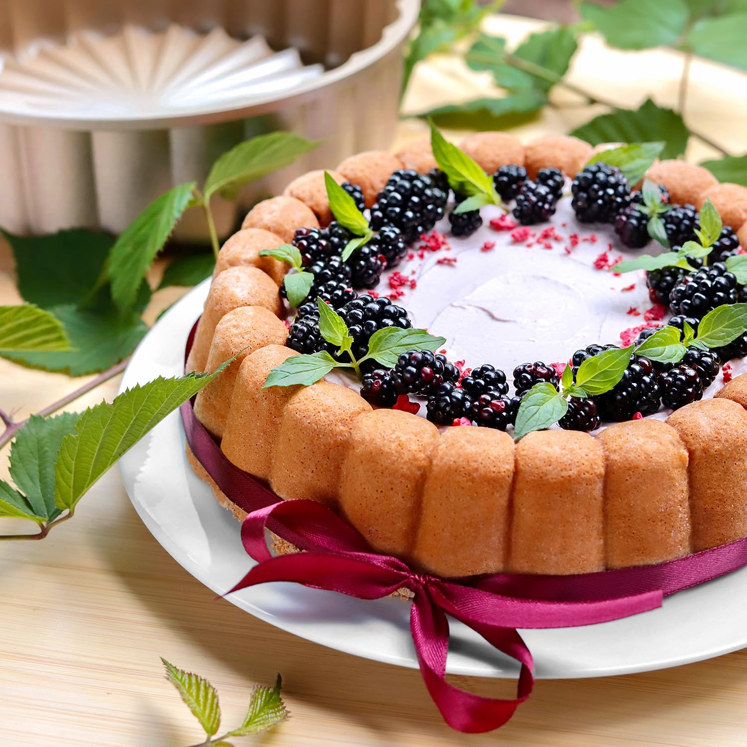 Tescoma 623151 Moule à gâteau, ø 24 cm, or, Delícia