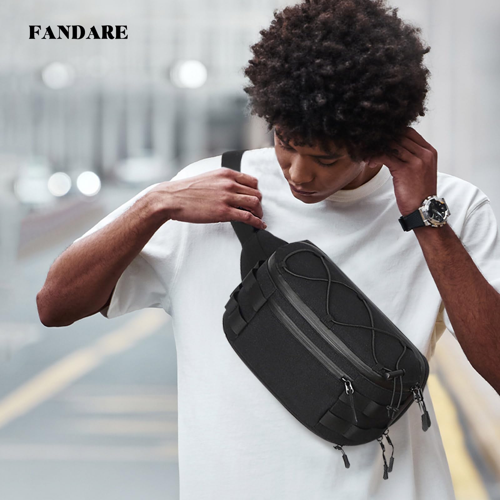 FANDARE Ultraléger Sac Poitrine Homme Sacs Bananes de randonnée Sacoche Sac à Bandoulière Sacs Banane Running Sac Banane pour Homme Sacs à Dos porté Travers Sac d'Epaule Moto Sling Bag Noir