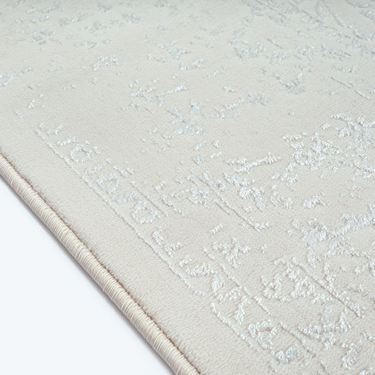the carpet Mila Tapis Moderne Dense à Poils Courts, Salon, Chambre à Coucher, Brillance élégante, Fibre Brillante, Effet très Profond, Creme, 80 x 150 cm