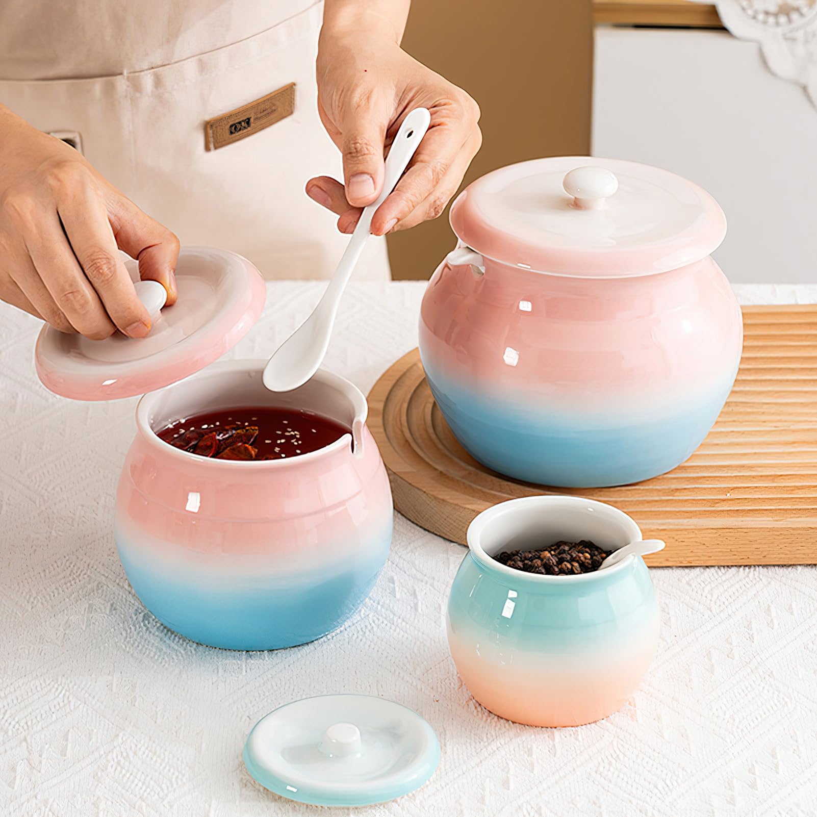 Azucarero de cerámica con tapa y cuchara, tarro de porcelana para sal y azúcar, recipiente para condimentos, tarro de almacenamiento de condimentos de pimienta para el hogar, cocina, 300 ml,