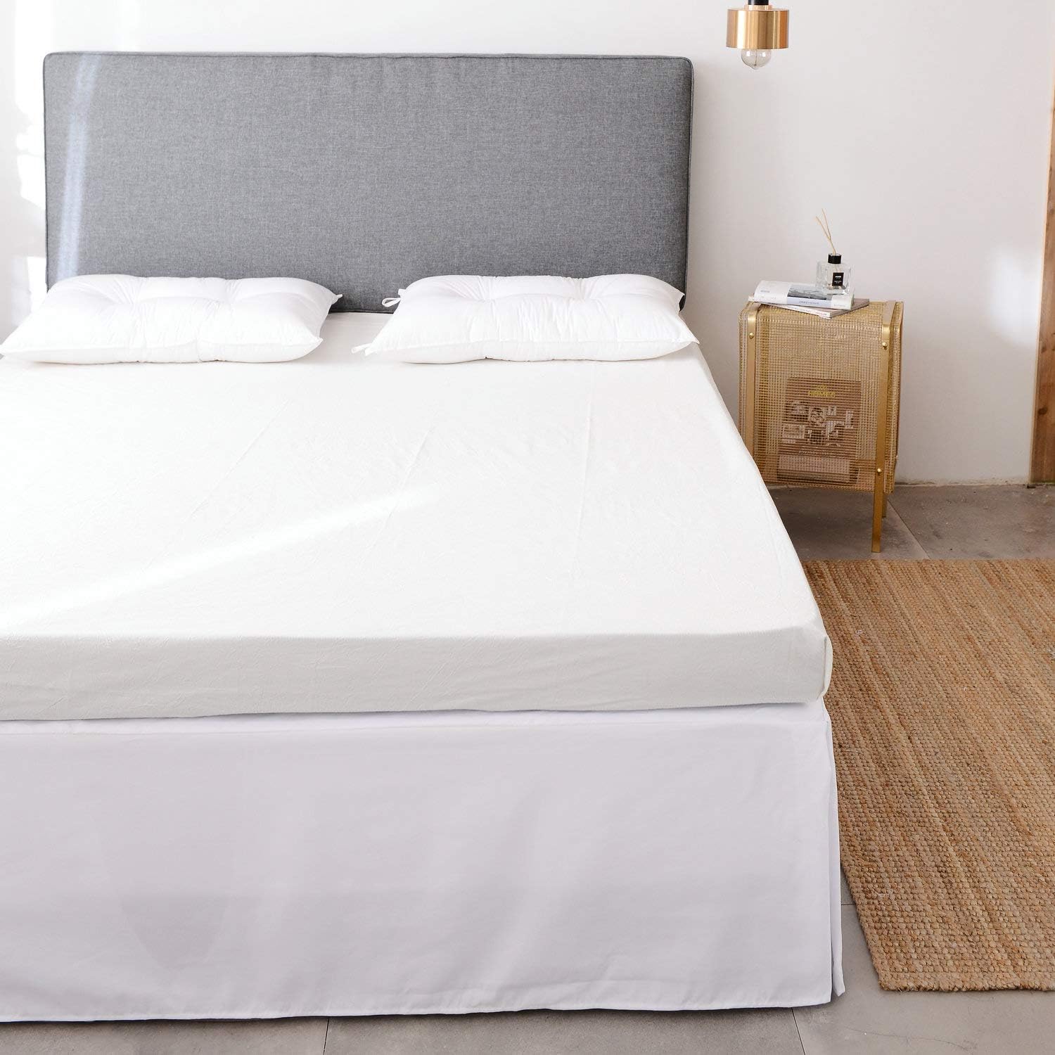 Usual Joy Bedding Microfiber Bed Skirt - Wrinkle and Fade Resistant 15 inch Tailored Drop (White Queen)