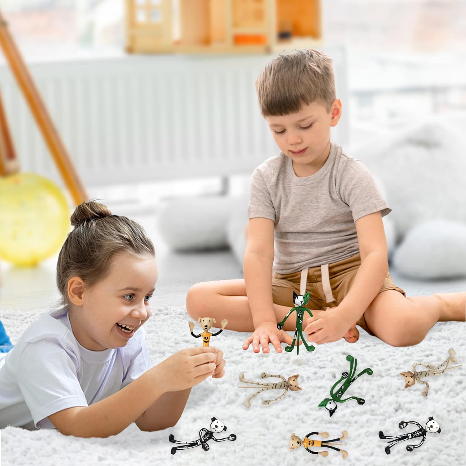 ArtCreativity Halloween Bendable Figures - Set of 12 Flexible Dog and Cat Toys in 4 Spooky Designs, Fun Halloween Toys for Kids, Non-Candy Trick or Treat Supplies, and Party Favors