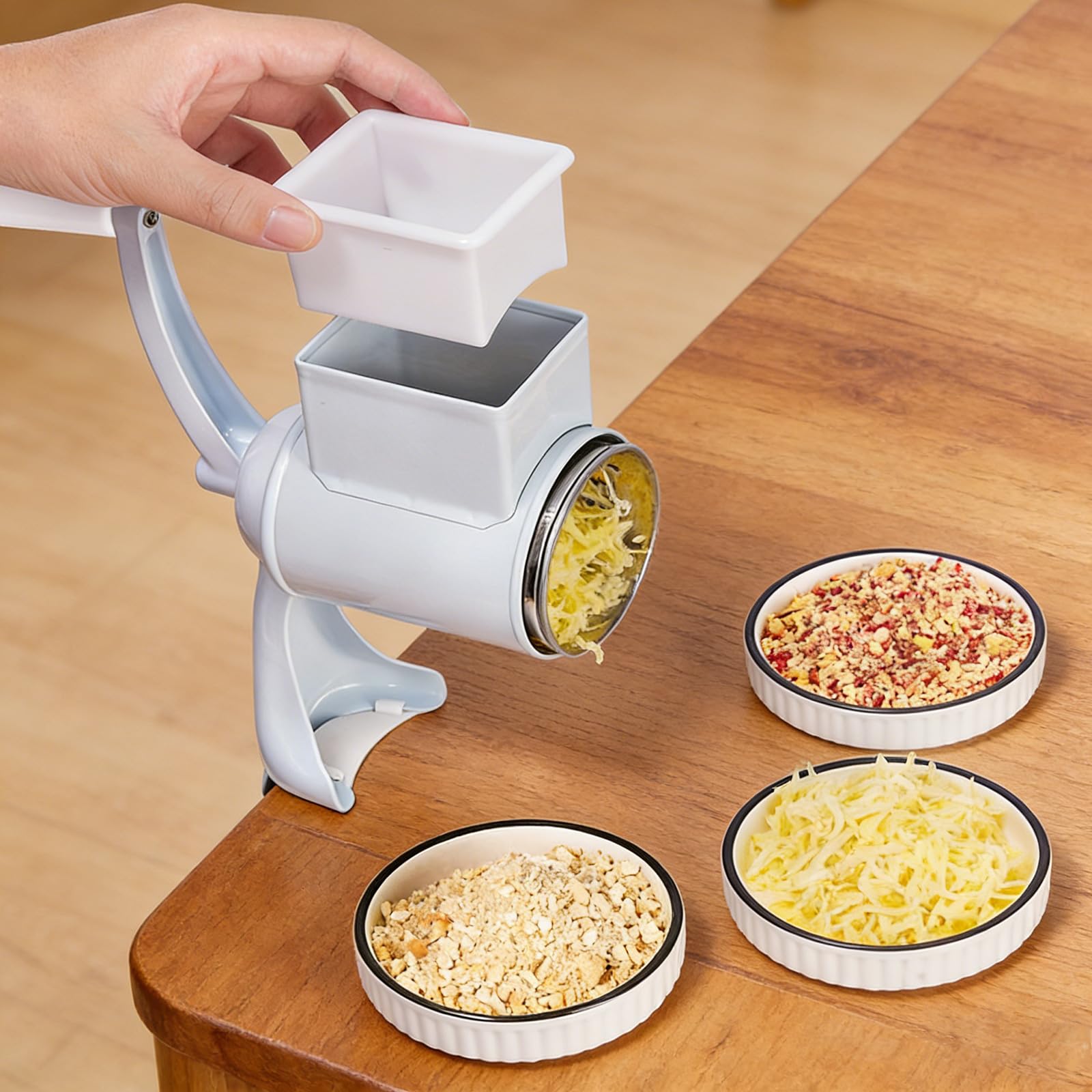 Râpe à fromage manuelle avec 5 disques remplaçables pour râper et trancher le fromage, le chocolat et les légumes