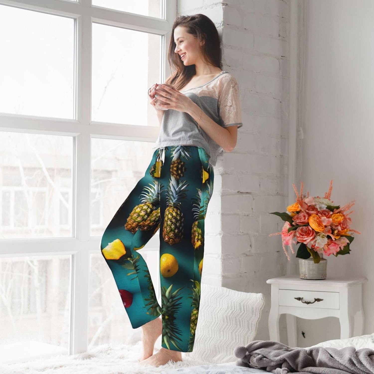 Tropical Fruit Pineapple Print Cozy Christmas Pajama Pants,Flannel Pajama Bottoms,Cater To Various Body Types