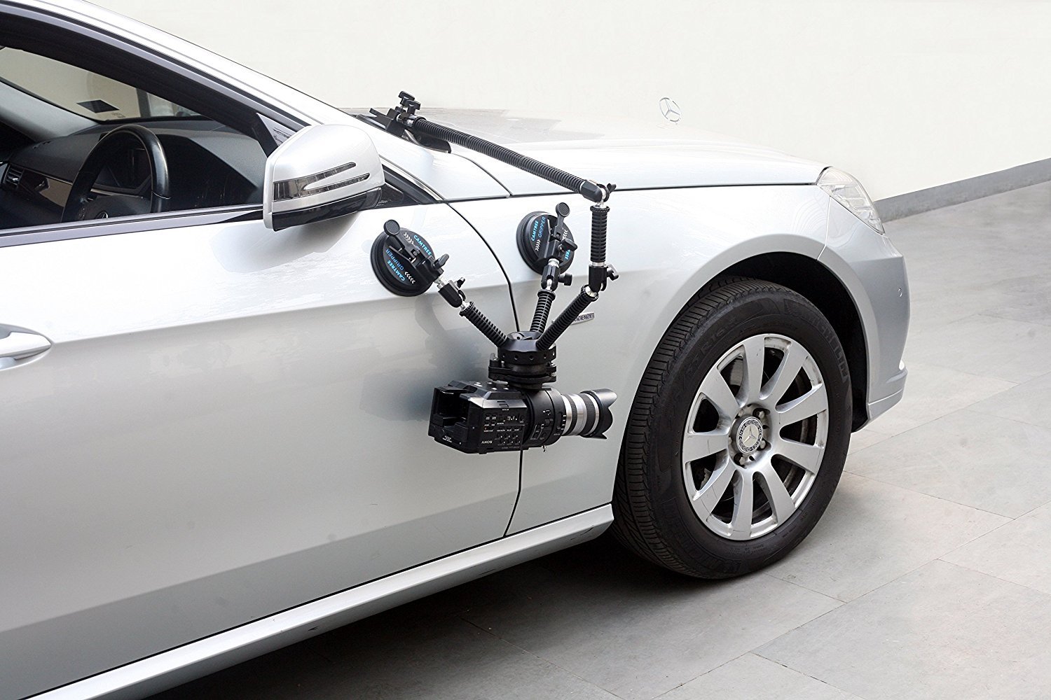 Amazon.co.jp: CAMTREE G-51 グリッパー 車用吸盤マウント 写真 Amazon.co.jp: CAMTREE G-51 グリッパー 車用吸盤マウント 写真
