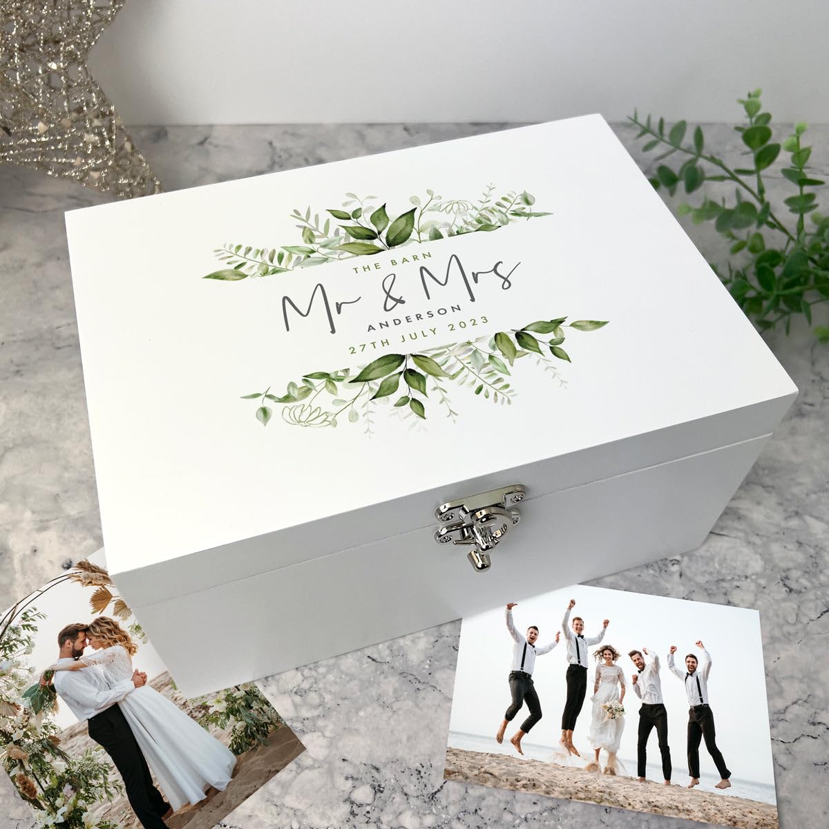 Caja de recuerdos de boda botánica de madera blanca personalizada | Nombres personalizados, lugar y fecha | Regalo de boda para parejas | 27 x 19 x 14 cm