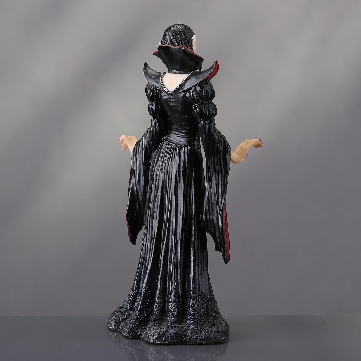 Veronese Design 4 3/8 Elizabeth The Vampire Countess Resin Hand Painted Movie Creature Horror Collectible Figurine