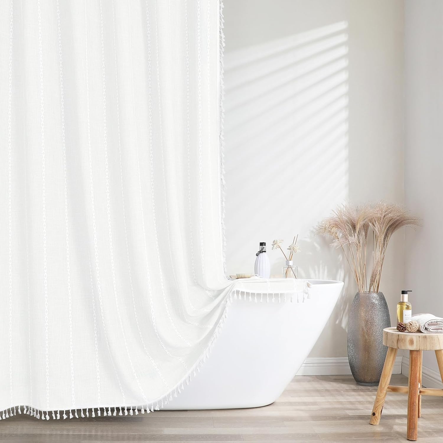 meioro Boho Farmhouse Striped Shower Curtain, 330GSM Linen Woven Fabric Shower Curtain Set with Tassel, Water Repellent Rustic Bohemian Thick Cloth Shower Curtains for Bathroom, White, 72x96