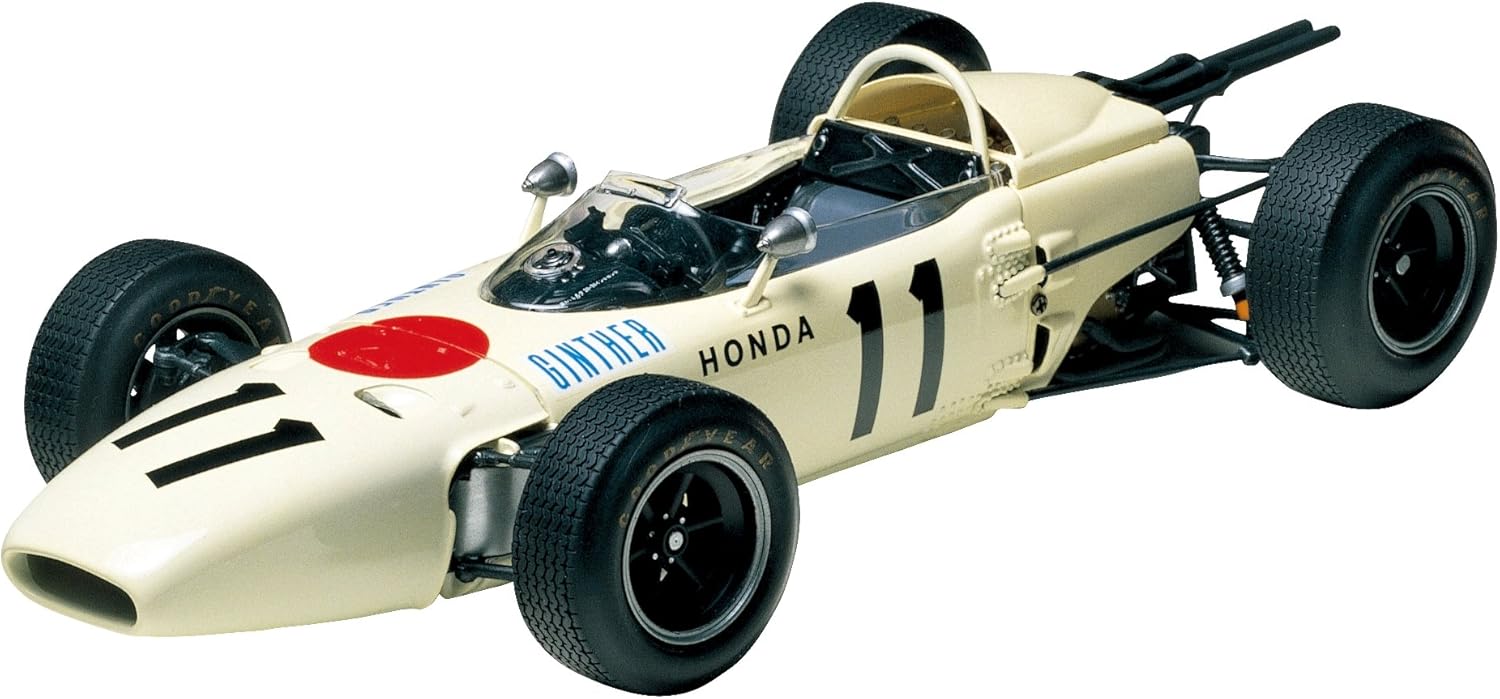 Tamiya Model 20043 – Honda F1 RA272 – 1: 20 Scale