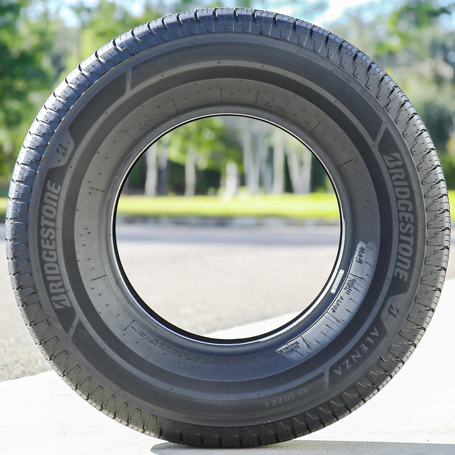 Bridgestone 225/65R17 102H ALENZA AS ULTRA Highway All Season