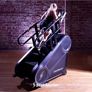 StairMaster 10 Series 10G Gauntlet مع شاشة LCD - مكبس الدرج مع اتصال Bluetooth ومنافذ USB ، تمارين السائر ومعدات القلب للألعاب الرياضية والتمارين المنزلية