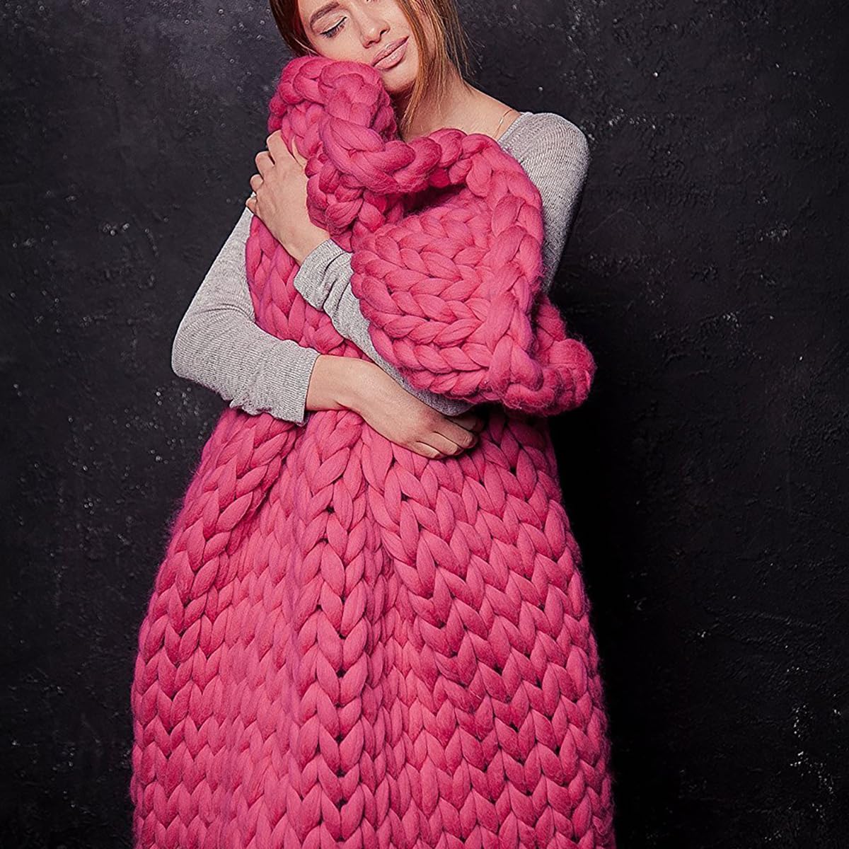 Care Spring Fuchsia,80 * 100cm, Chunky Knit Throw Blanket Oversized, Merino Wool Yarn Handmade Knitted Throw, Boho Soft Bulky Decor Blanket for Bedroom Bed Sofa Couch