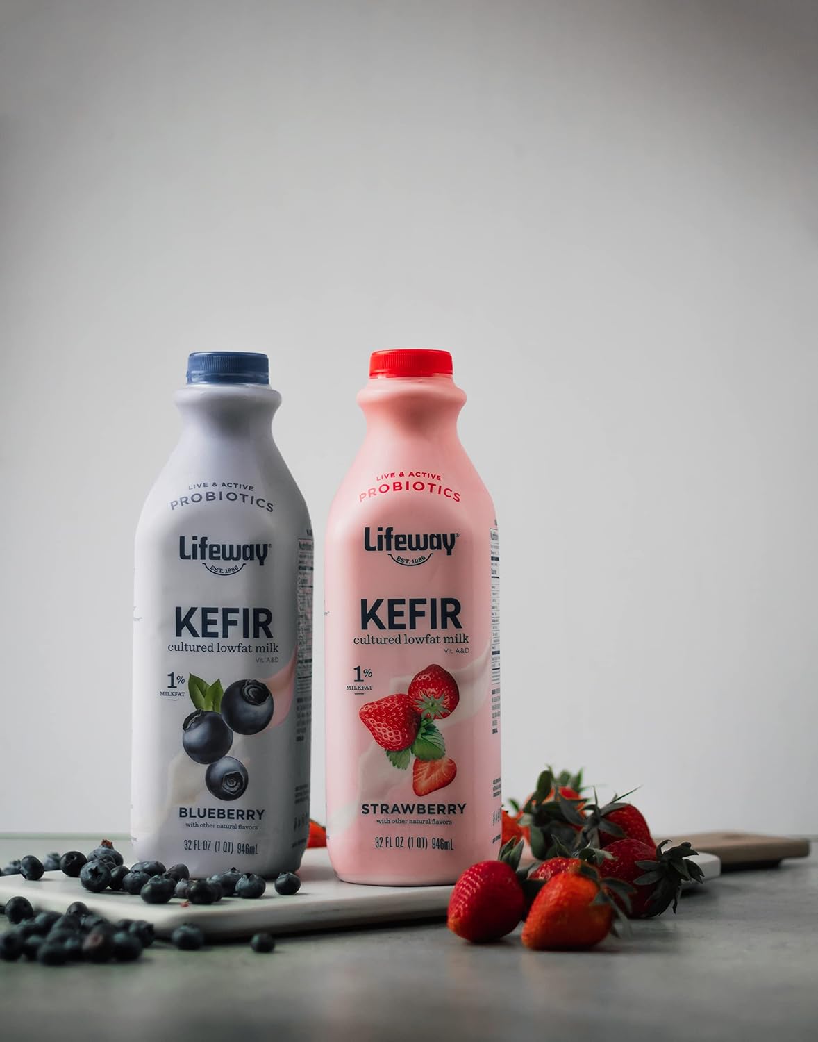 Lifeway Low Fat Kefir - 11g Protein, 12 Live Active Probiotic Cultures, 99% Lactose Free, Gluten Free – Blueberry, 32 oz