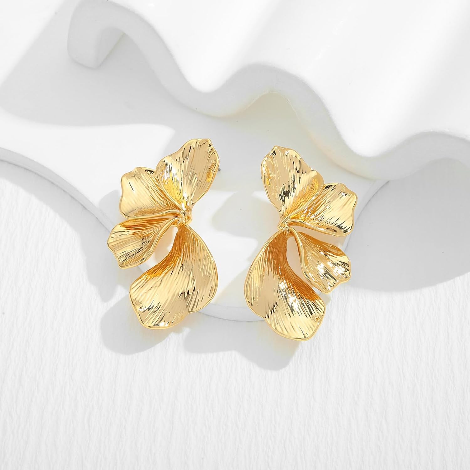 Chunky Gold Flower Earrings for Women Vintage Boho Summer Spring Petal Statement Earrings Trendy Large Floral Dangle Earring - Image 5