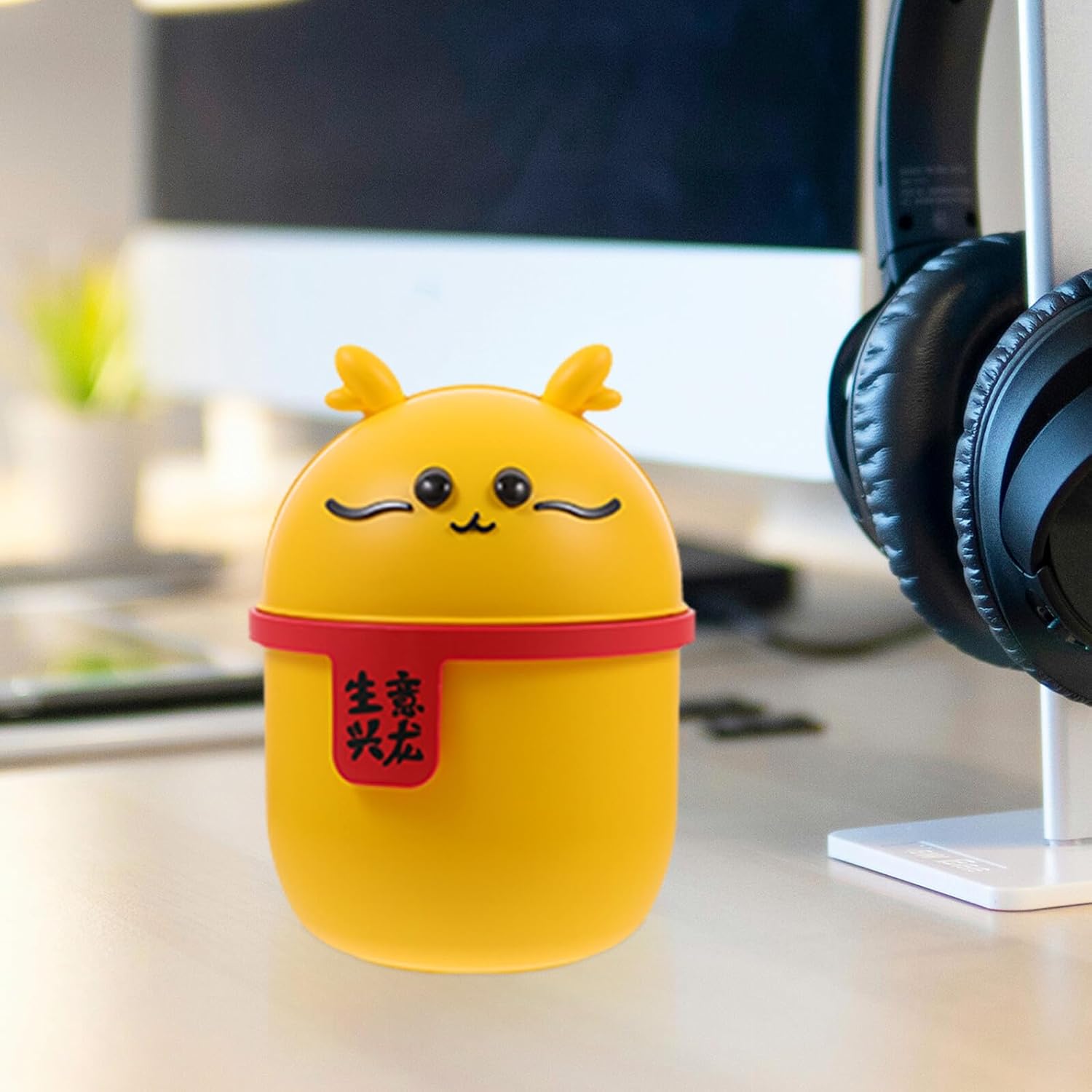 Cute Dragon Mini Desk Trash Can with Lid, Desktop Wastebasket