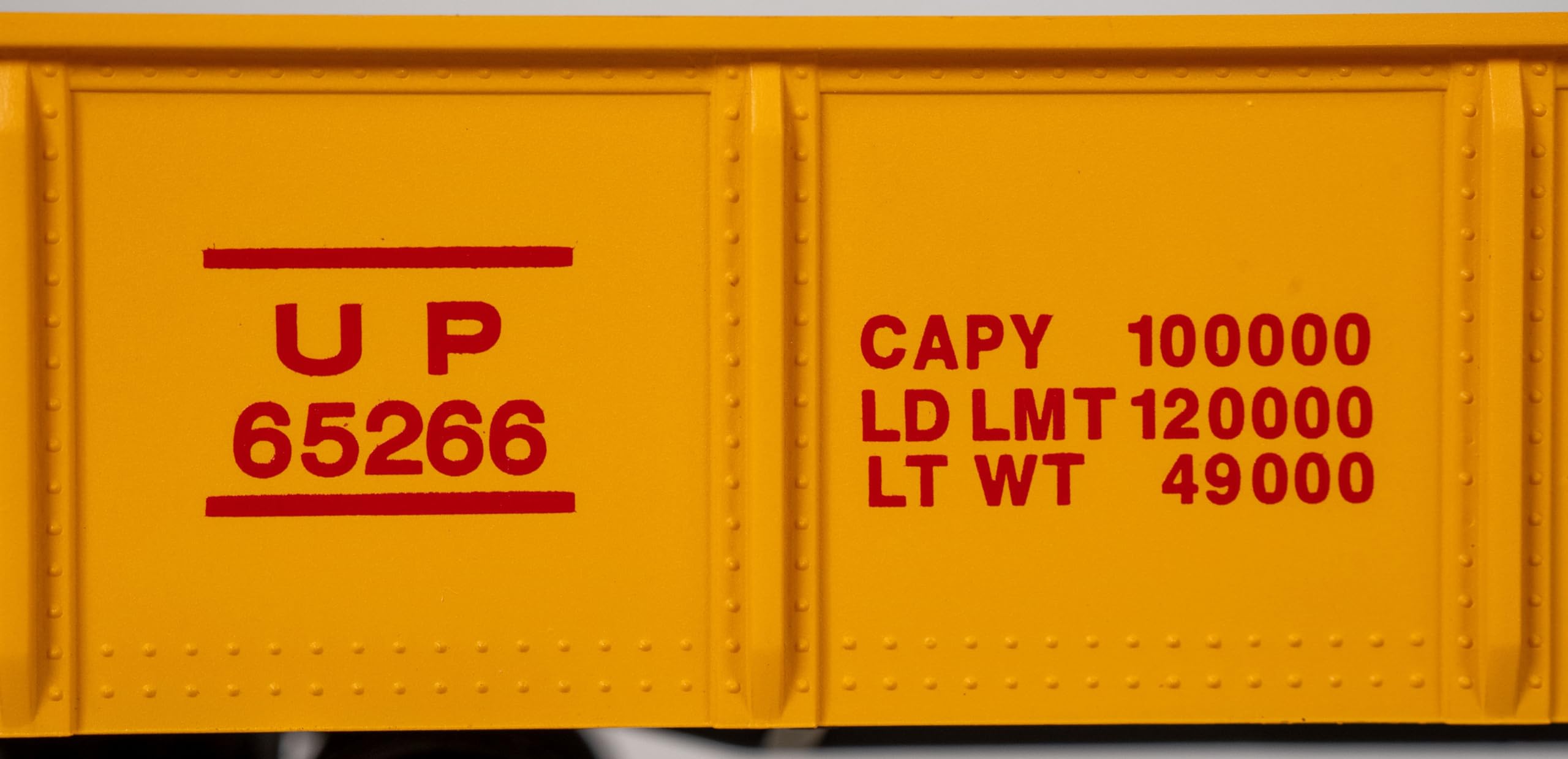 40' Gondola Car - Union Pacific #65266 - HO Scale