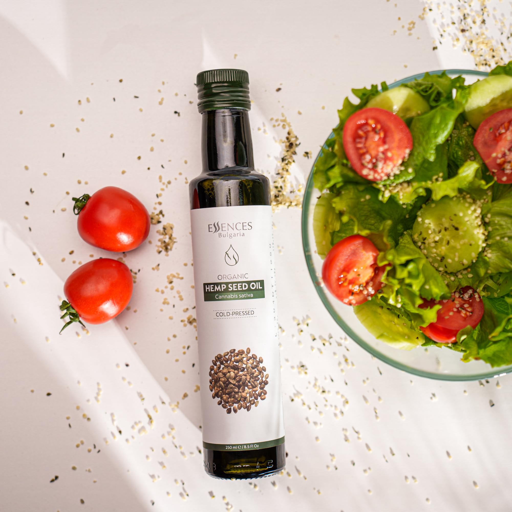 Essences Bulgaria Aceite de Semilla de Cáñamo Orgánico 250ml| Aceite 100% Natural Prensado en Frío | Calidad Extra Premium | Rico en Omegas | Ensaladas | Sin Aditivos ni Conservantes |Sin OMG | Vegano