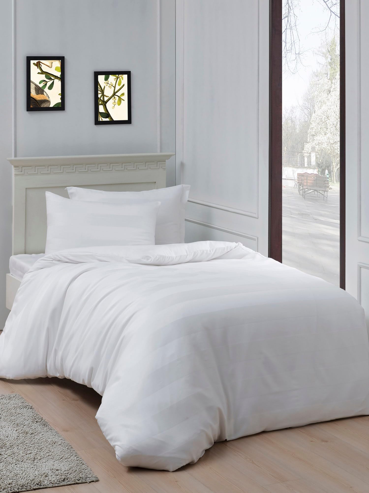 Nuit Des Rêves Elegant White Single Quilt Cover Set (135 x 200 cm), 70% Cotton/30% Polyester, Machine Washable, 120 Thread Count, Envelope & Button Closure, Cosy & Stylish