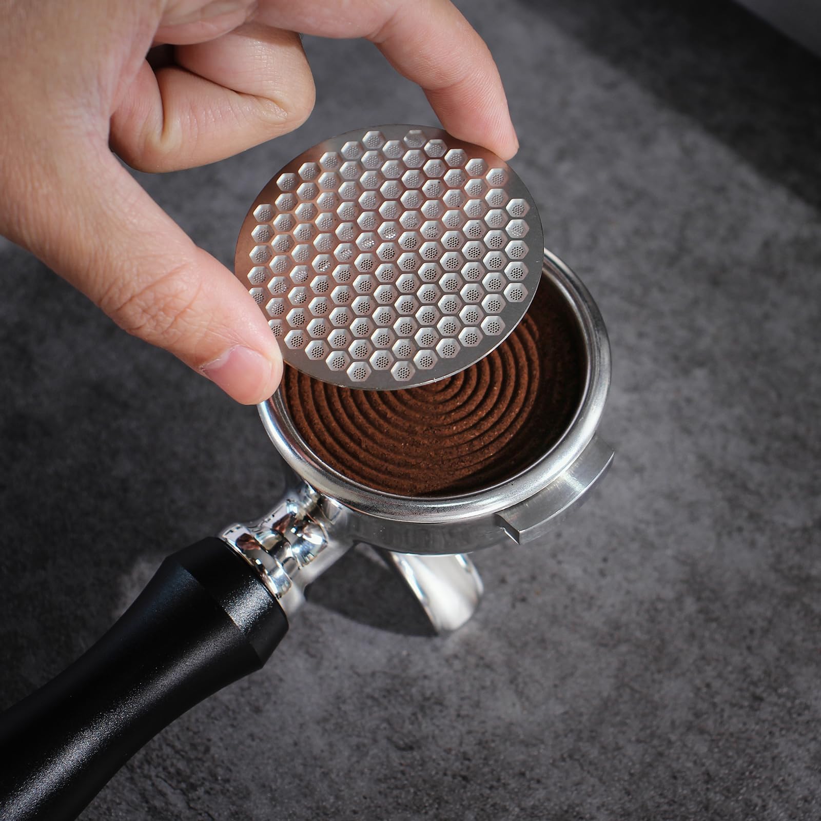 Espresso SiebträGer 58mm Doppelauslauf FüR Kompatibel mit E61-Brühgruppe, Flair 58, ECM, Rocket, Sanremo, Synesso, Slayer Ersatzteile für Espressomaschinen,Griff Aus Eloxiertem Aluminium