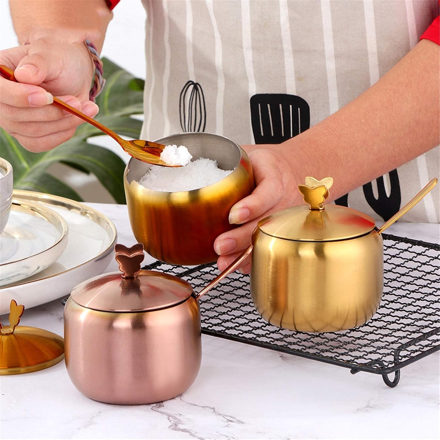 Seasoning Pot with Lid and Spoon, Stainless Steel Condiment Jar Spice Container for Salt Pepper Chili Sauces Sugar,Sugar Bowl and Salt Bowl-Rose Gold