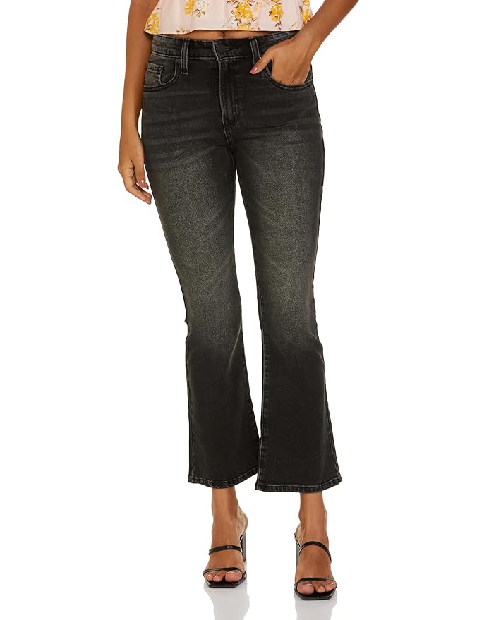 Levi's Women's High Rise 725 Slim Bootcut Fit Black Jeans