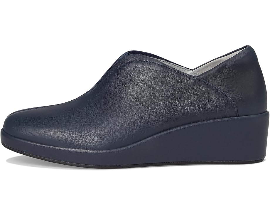 Alegria Hadlee - Left View