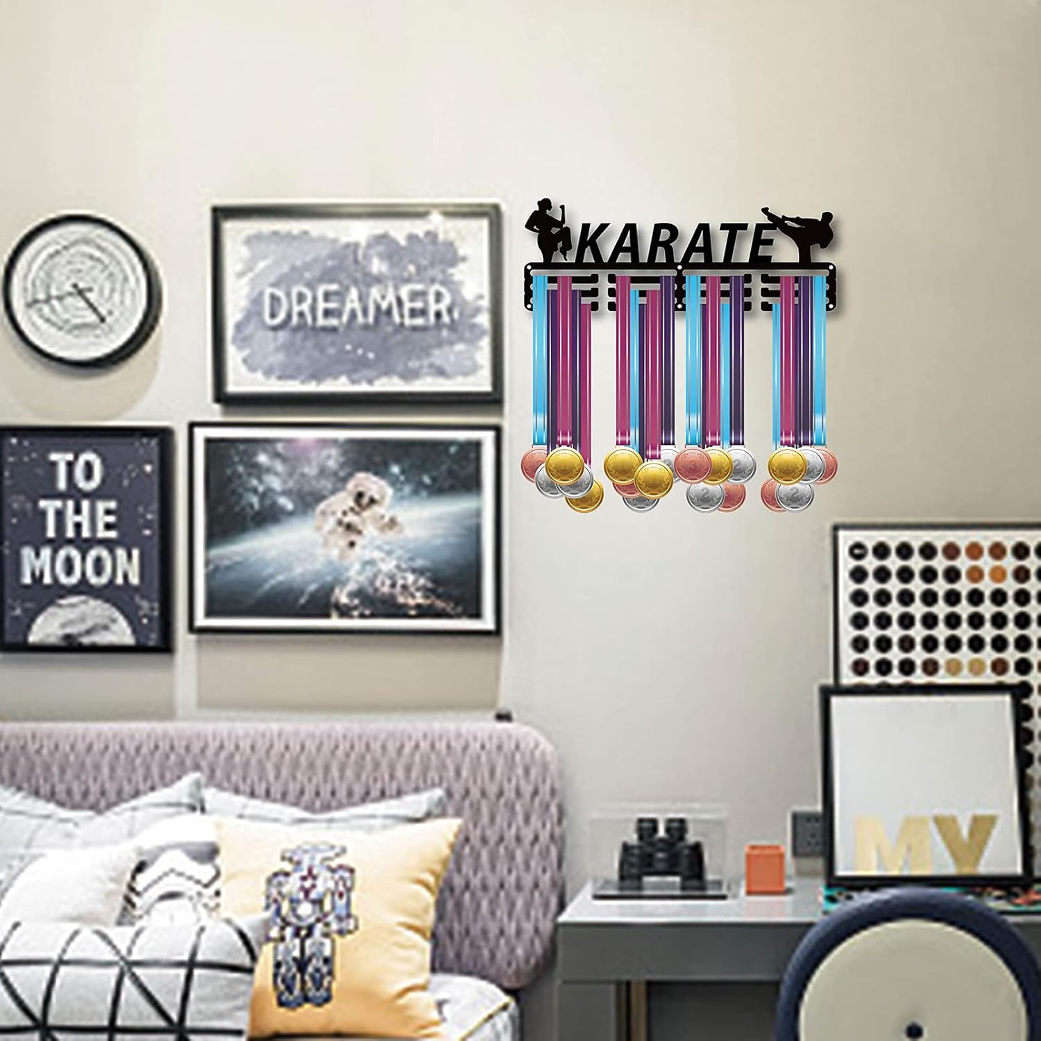 CREATCABIN 空手メダルホルダー ディスプレイハンガーラック フレーム スポーツアワードメタルランヤードホルダーラック 頑丈