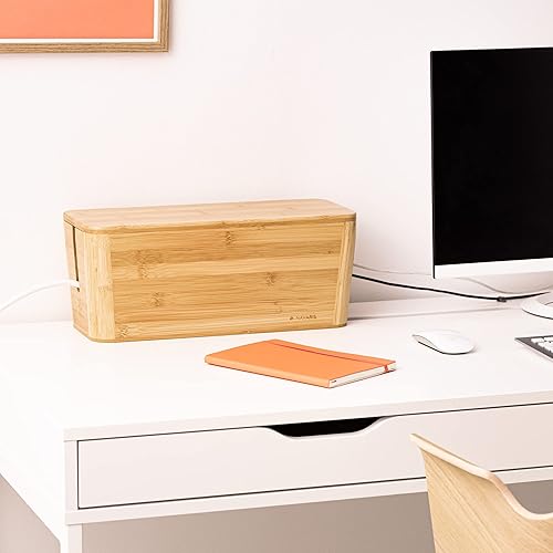 Miniatura 2 de Navaris Caja de ordenamiento de cables  Caja de almacenamiento de cables de bambú organizador para cables, enchufes de extensión, cargadores y