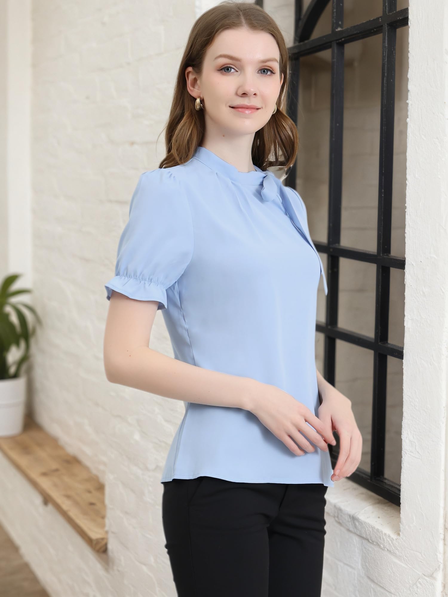Allegra K Damen Sommer Elegant Bluse 50er Jahre Schleife Schluppenbluse Festlich Oberteil Kurzarm Panel Fliege Hals Rüschen Shirt Hellblau XL