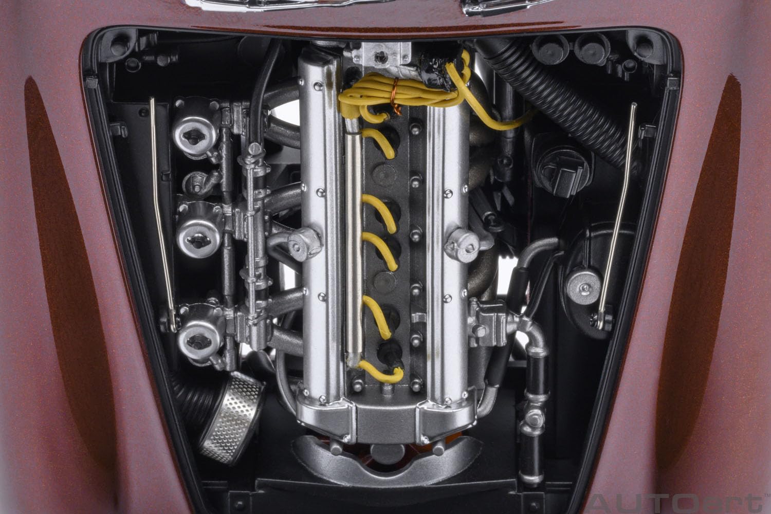 AUTOart 70289 1/18 Aston Martin DB5 dunkelrot metallisches Endprodukt