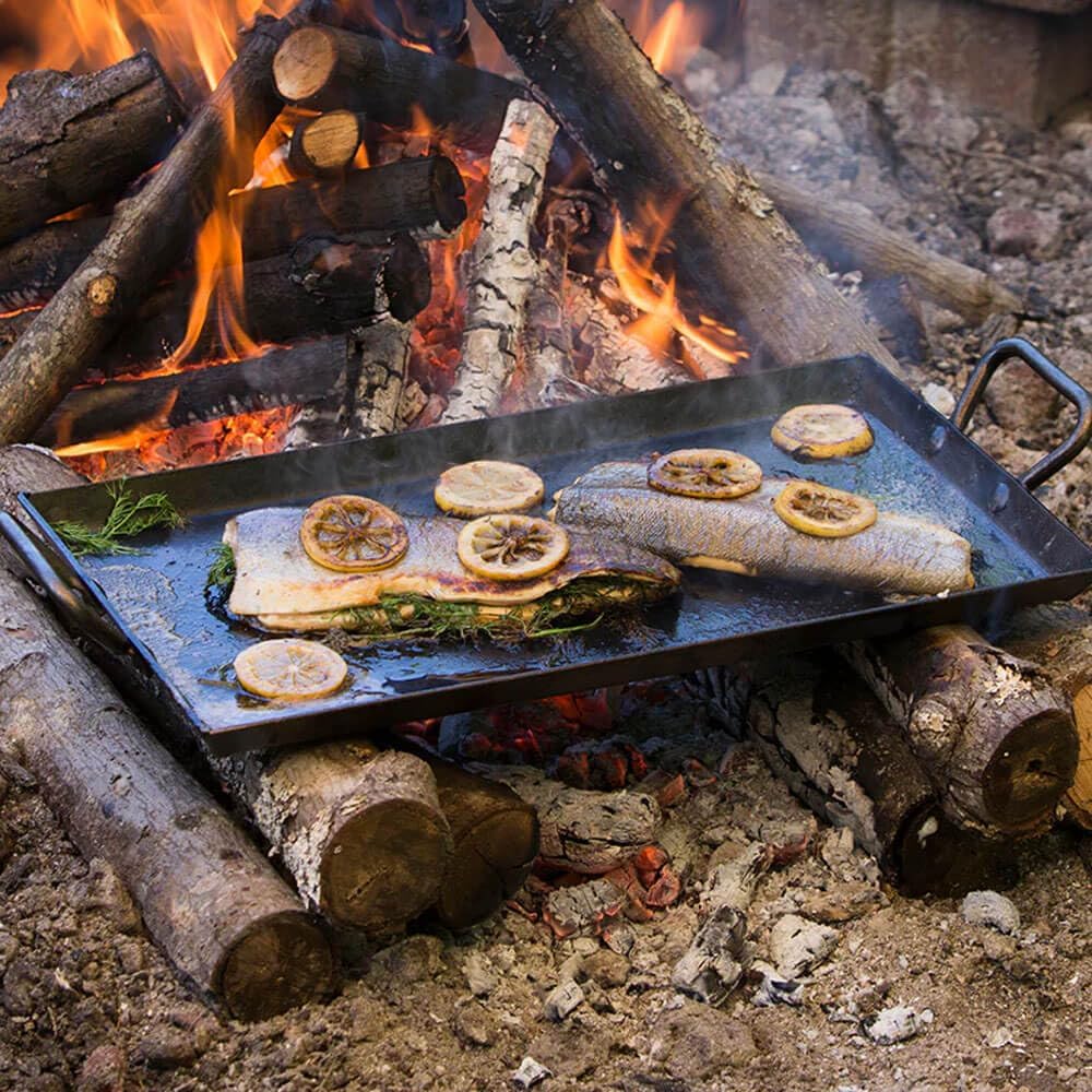 Lodge 18 Inch Pre-Seasoned Carbon Steel Griddle - Unparalleled Heat Retention - Use in the Oven, on a Gas Stove, on the Grill, or Over a Campfire - Black