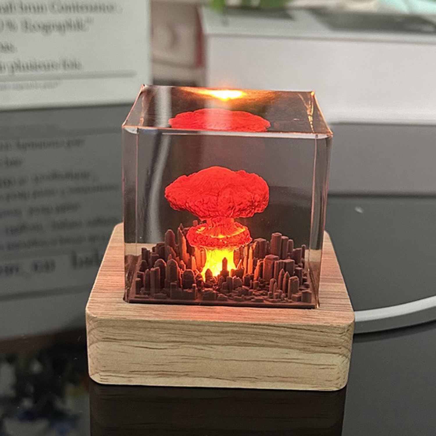 LED Nuclear Explosion Bomb Mushroom Cloud Lamp, 3D Mushroom Cloud Explosion Indoor Lighting USB Night Light Bedside Mood Light, Plug and Play