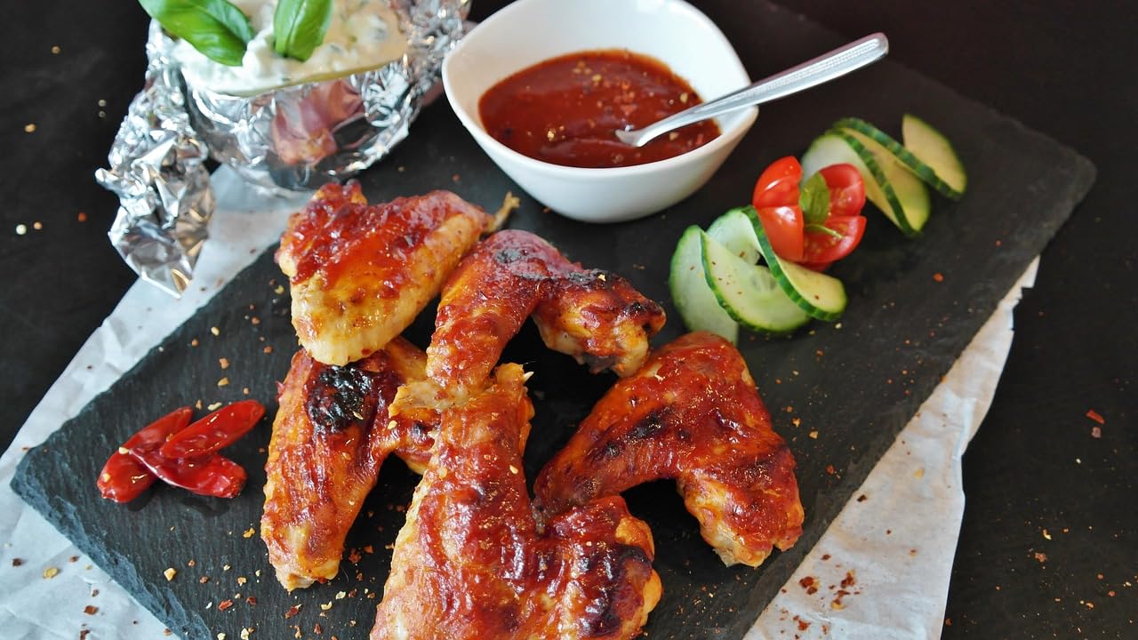 D&L Americaine Sauce pour barbecue belge à base de tomates, épicée et légèrement piquante de Devos & Lemmens, burgers et frites, sauce viande et poisson, ailes de poulet 300 ml