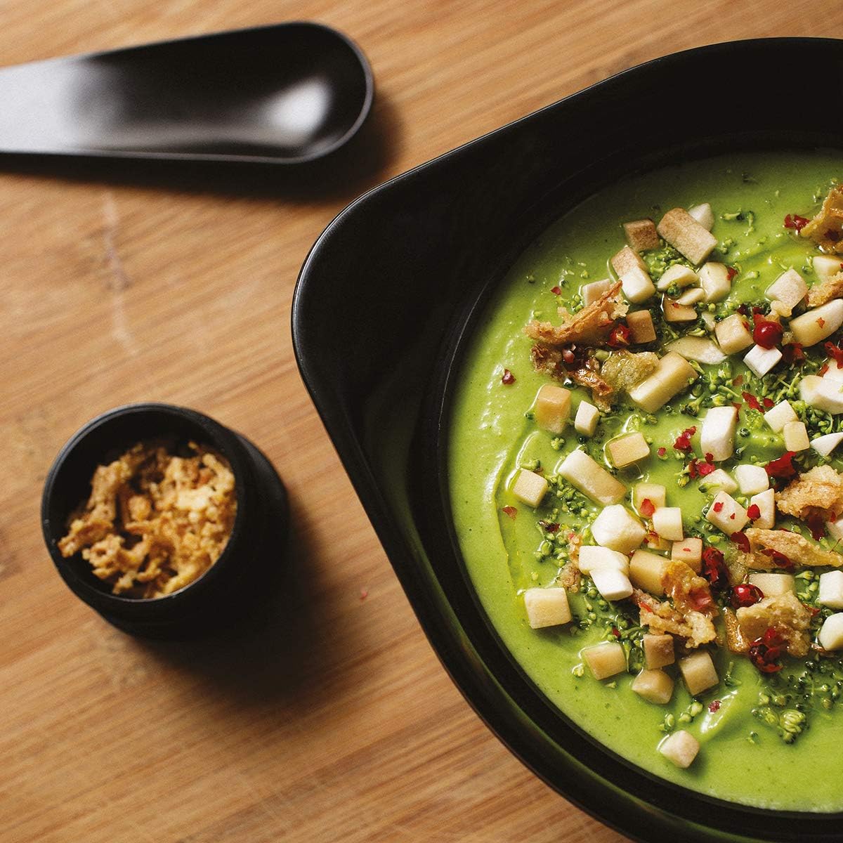 MONBENTO - Leakproof Bowl Lunch Box MB Lib Onyx - Ideal for Holds Soups Salads, Pasta - for Work Lunch Packing - BPA Free - Food Grade Safe - Black