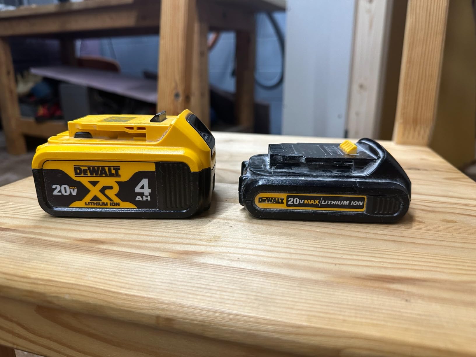 DEWALT 20V MAX Lithium-Ion 5.0 AH Battery (2-Pack) photo review