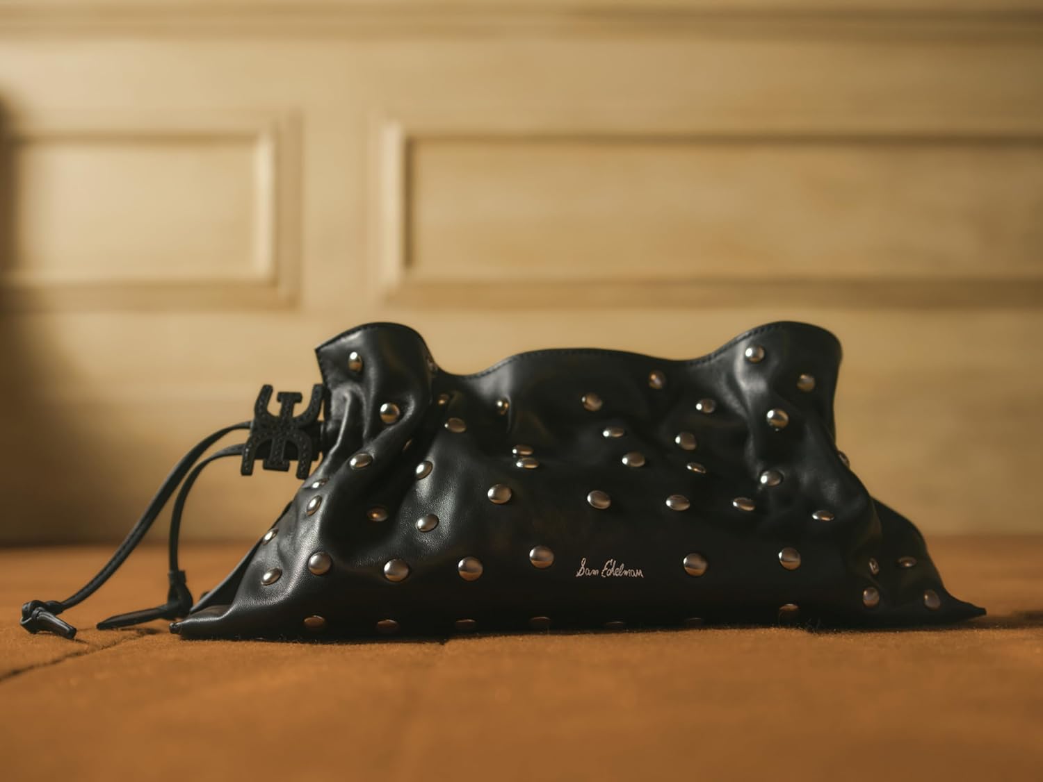 Sam Edelman Poppy Oversized Clutch - Image 4