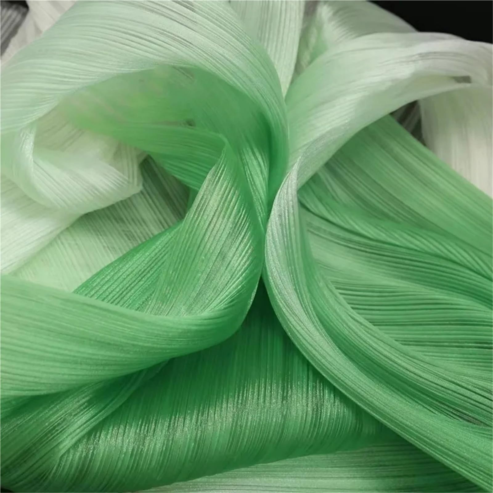 Gradient Color Pleated Texture Fabric DIY Handmade Organza Mesh Fabric Bright Designer Fabric Wedding Background Fabric for Sewing(Green)