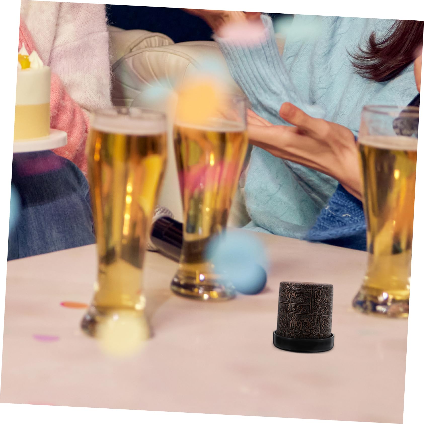 ibasenice 4sätze Ktv Würfelbecher Mit Würfeln Professioneller Party Spielwürfelbecher Für Tischspiele Für Freizeit Und Geselligkeit
