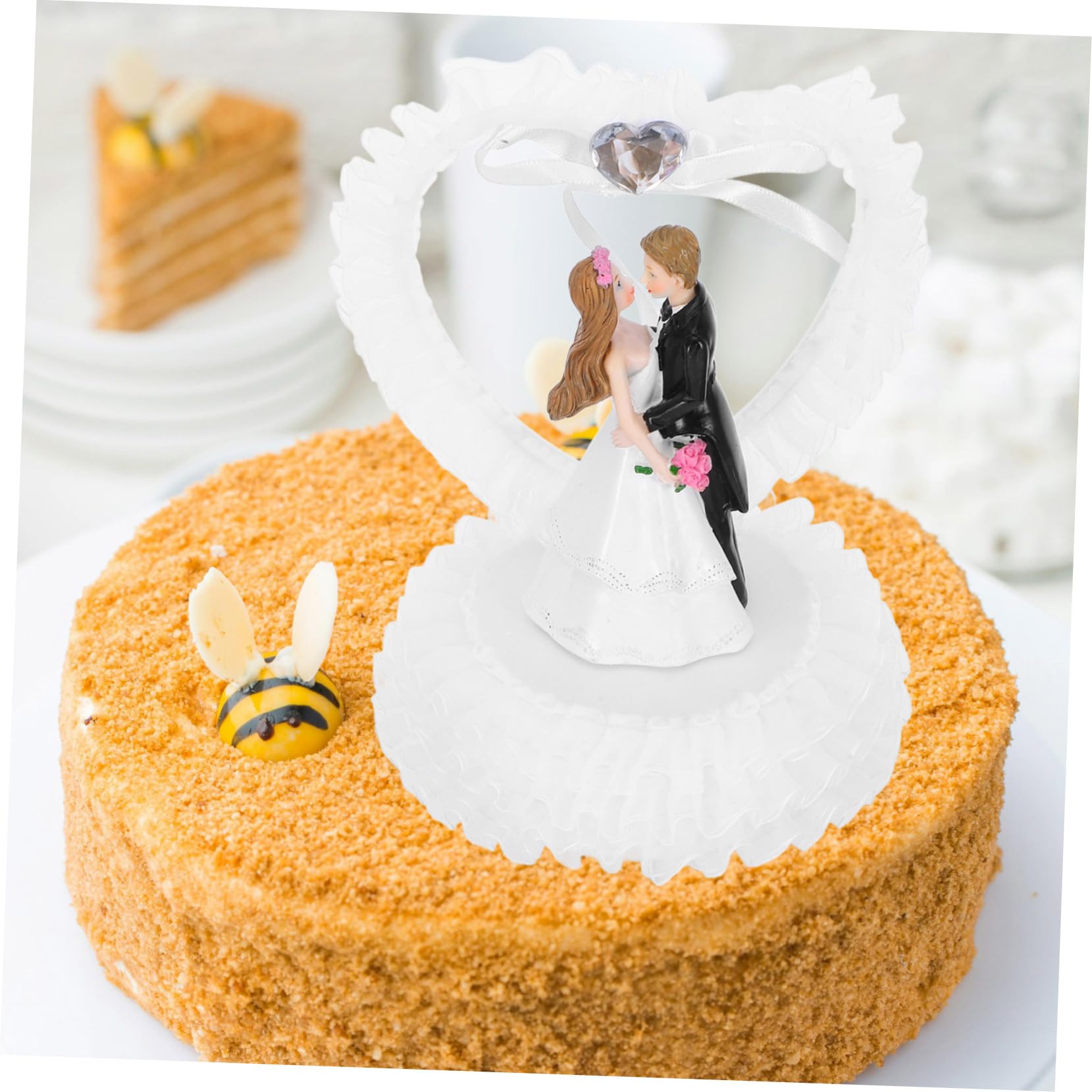 Alipis Romantische Resin Brautpaar Figur Hochzeitstorten Dekoration Braut Bräutigam Skulptur Tischdeko zur Hochzeit Valentinstag