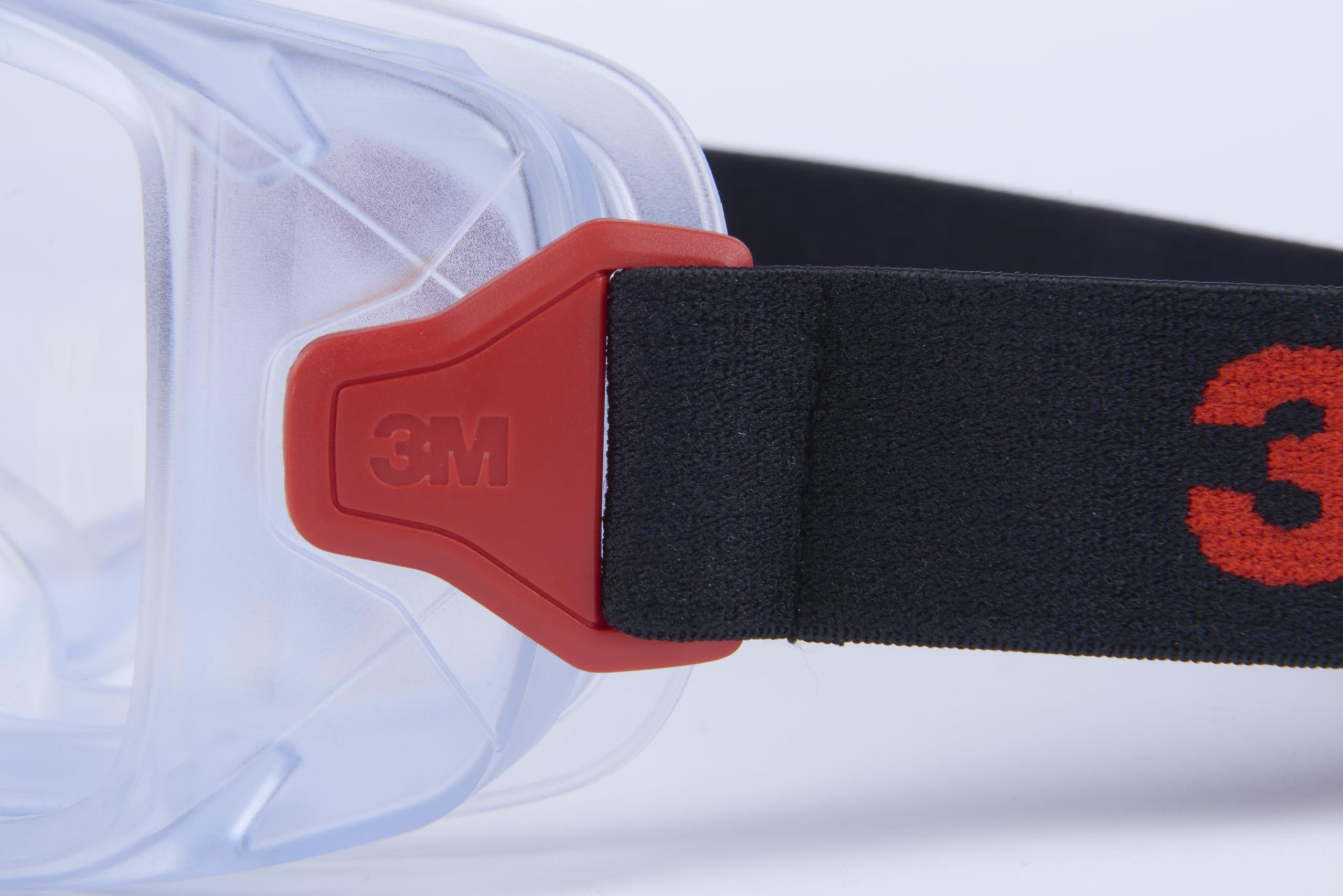 3M GoggleGear Eye Protective Goggle 3000 Series, Clear Anti-Fog/Anti-Scratch Lens, Premium Cloth Strap, PVC Shroud, 1 Pair, Polycarbonate, GG3101-AF, ANSI Z87.1, CSA Z94.3, D3 D4 Rating