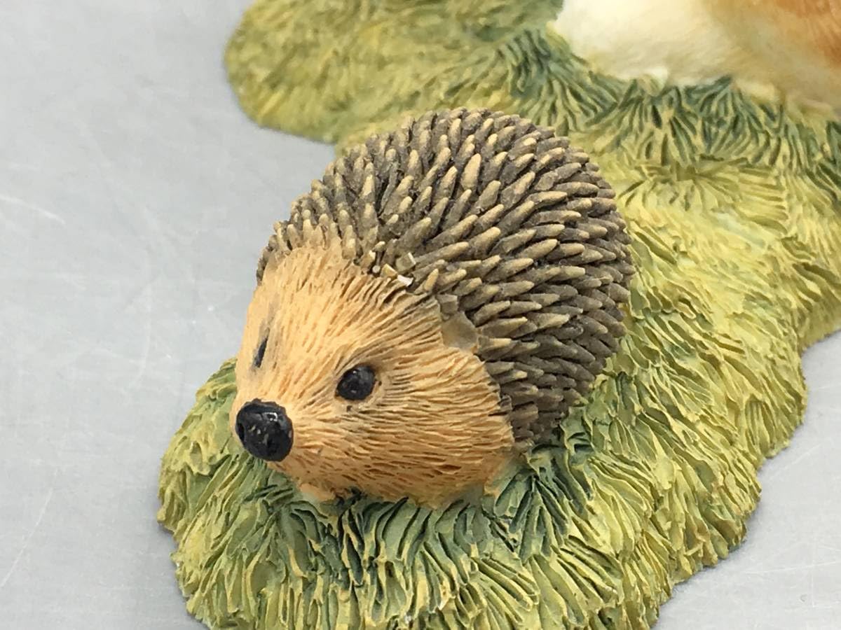 イングランド製 ハリネズミ フィギュリン シェラット&シンプソン