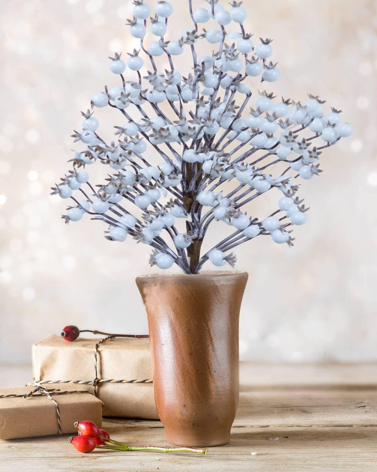 vensovo 4 Pack Artificial White Berry Picks - 17 Inch Christmas Frost White Berries Branches, Christmas Tree Decorations, Winter Holiday Home Decor