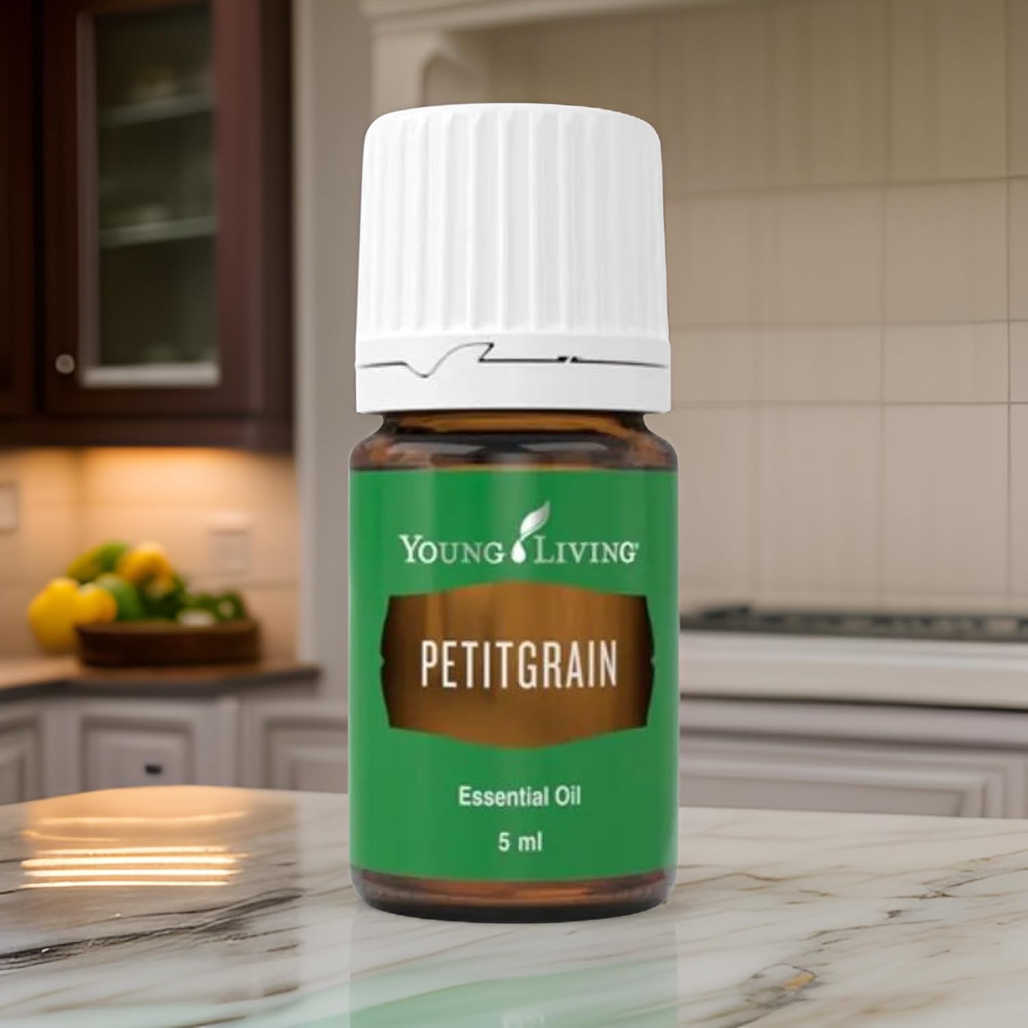 Young Living - Petitgrain Essential Oils 5 ml | Citrus Aroma Skin Care | Uplifting Aromatic Experience | Luxury Perfume Ingredient | Aromatherapy for Healthy Skin