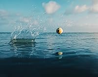 Vista 6 de Waboba Original Water Bouncing Ball - Perfect Toy for Beach and Water Games - Skips on Water - Invented in Sweden Zigzag