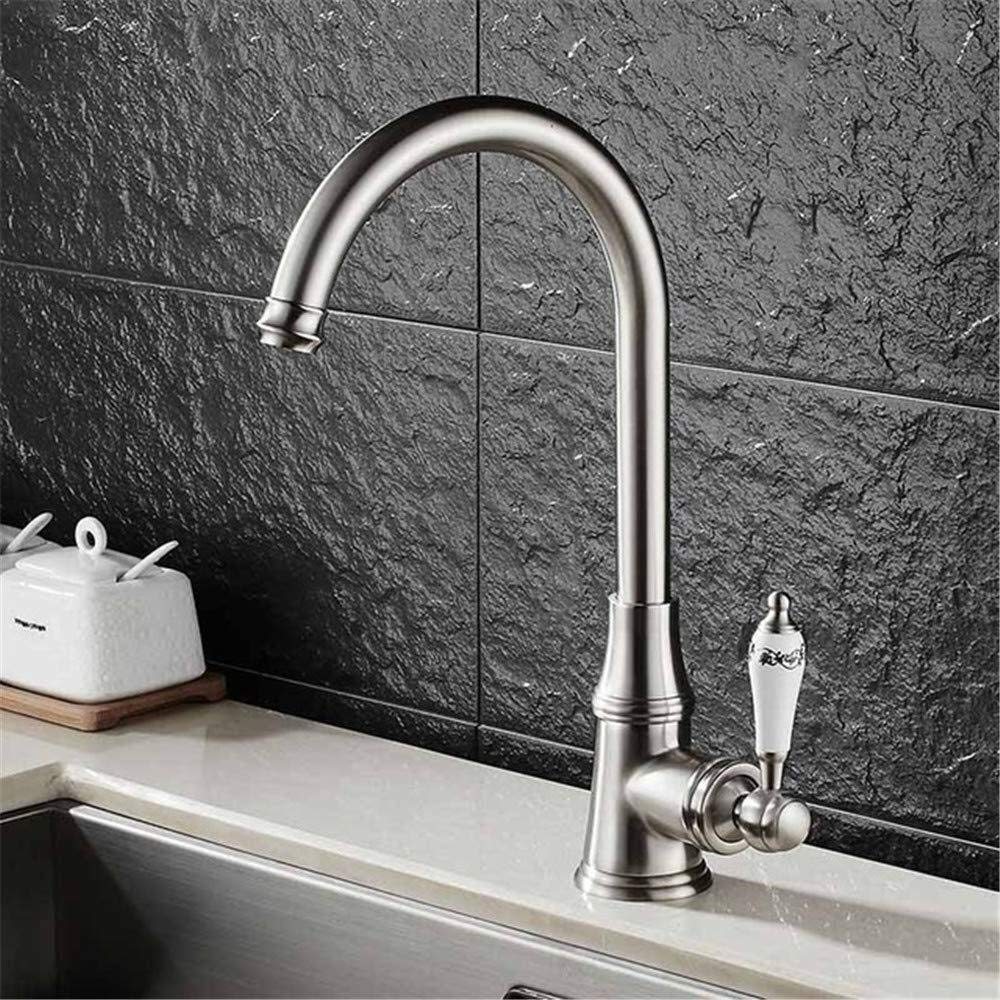 Robinet de salle pivotant pour un usage quotidien fluide et confortable