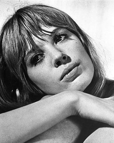 Miniatura 1 de Fotografía de la película Girl On A Motorcycle (Aka Naked Under Leather) Marianne Faithfull 1968 (8 x 10)