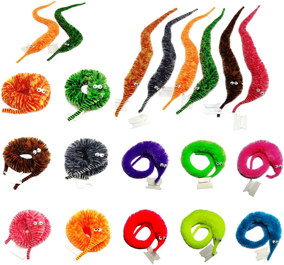 SHENGSEN 60 Pieces Fuzzy Worm Toys String Pets Fuzzy Worms On String Bulk Trick Toy Party Favors for Kid Cat (12 Colors)
